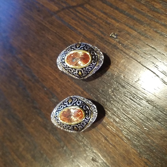 Pair of Oval Cut Citrine Gemstone Earrings in Sterling Silver w/Omega Backs. - Picture 1 of 3